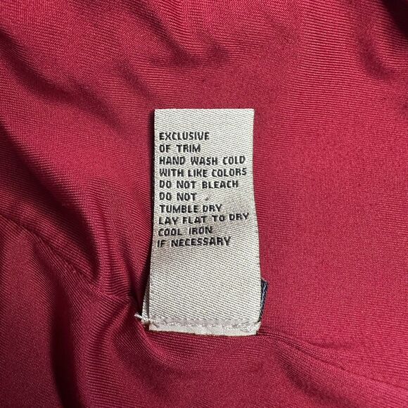 DG2 by Diane Gilman 2 Button Blazer Jacket Zippered Pockets Burgundy Size Medium - Picture 4 of 9